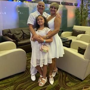 Meet your Posher, Yunia gustavo